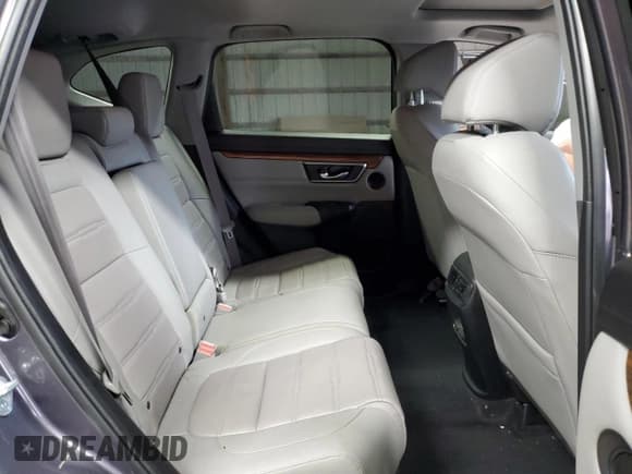 ✅ 2020 Honda CR-V EX-L • VIN: 7FARW1H82LE022419 • Lot: 82770585. Wystawiony na Copart z przebiegiem 66 917 mil. Bezpłatny archiwum sprzedaży aukcyjnych z USA i szczegółowy raport historii pojazdu na DreamBid. Zdjęcie 11.