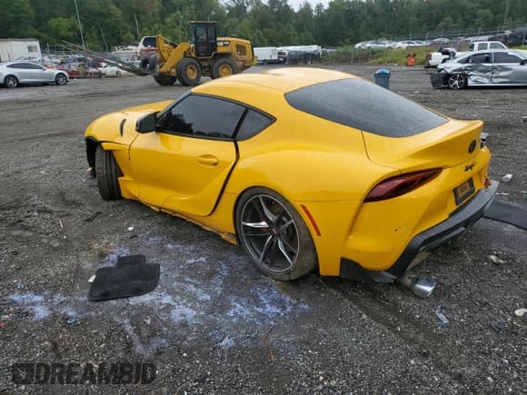 ✅ 2021 Toyota Supra 3.0 • VIN: WZ1DB0C08MW040533 • Lot: 70953135. Wystawiony na Copart z przebiegiem 42 970 mil. Bezpłatny archiwum sprzedaży aukcyjnych z USA i szczegółowy raport historii pojazdu na DreamBid. Zdjęcie 2.