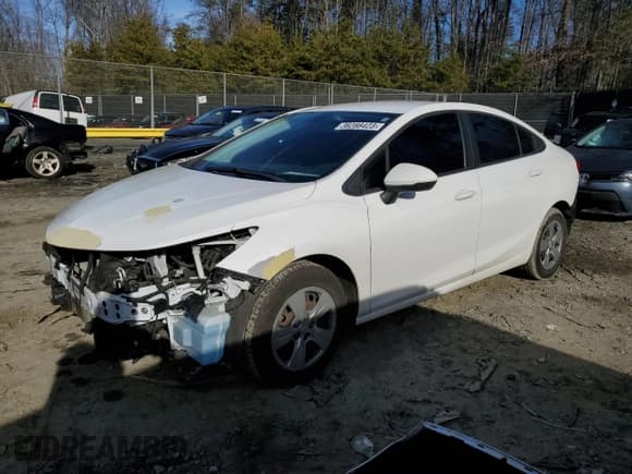 ✅ 2018 Chevrolet Cruze LS • VIN: 1G1BC5SM4J7162065 • Lot: 36288423. Listed on Copart with 114,315 mi. Free auction sales archive from the USA and detailed vehicle history report at DreamBid. Image 1.