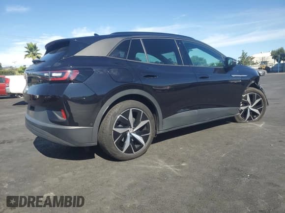 ✅ 2023 Volkswagen ID.4 Pro • VIN: 1V2VMPE81PC039267 • Lot: 67980445. Listed on Copart with 30,782 mi. Free auction sales archive from the USA and detailed vehicle history report at DreamBid. Image 3.