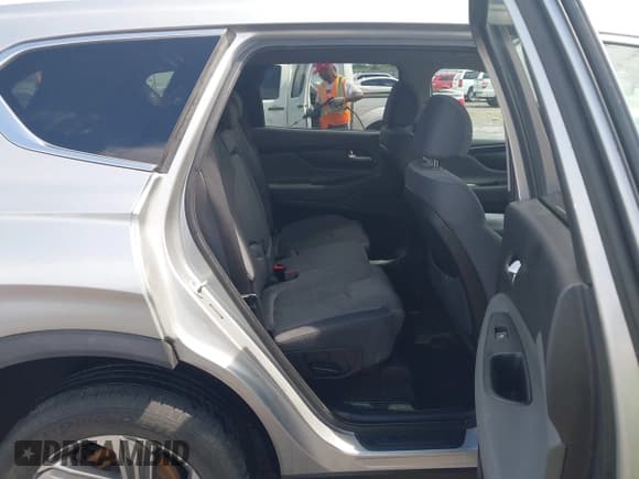 ✅ 2021 Hyundai Santa Fe SE • VIN: 5NMS1DAJ5MH329724 • Lot: 43245906. Listed on IAAI with 67,954 mi. Free auction sales archive from the USA and detailed vehicle history report at DreamBid. Image 8.