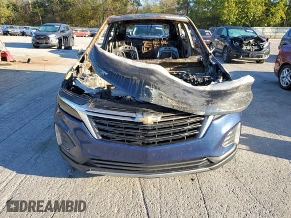 ✅ 2022 Chevrolet Equinox LT • VIN: 3GNAXUEV9NL172735 • Lot: 84733145. Listed on Copart with Not provided. Free auction sales archive from the USA and detailed vehicle history report at DreamBid. Image 5.