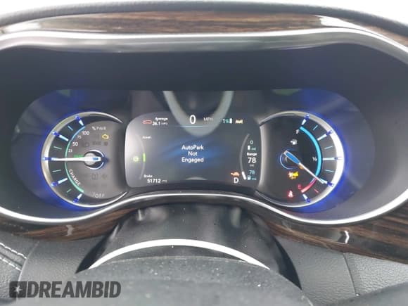 ✅ 2022 Chrysler Pacifica Hybrid Limited • VIN: 2C4RC1S73NR181350 • Лот: 43667865. Опубликован ранее на IAAI с пробегом 51 712 миль. Бесплатный доступ к архиву аукционных продаж из США и подробный отчёт об истории автомобиля на DreamBid. Изображение 7.