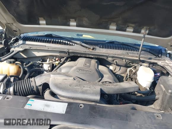 ✅ 2004 Cadillac Escalade • VIN: 1GYEK63N14R200973 • Lot: 42926800. Listed on IAAI with 261,068 mi. Free auction sales archive from the USA and detailed vehicle history report at DreamBid. Image 10.