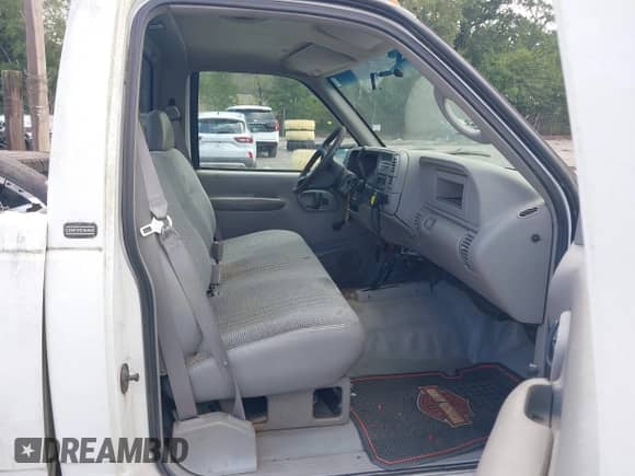 1998 Chevrolet Silverado 3500 с VIN 1GCHK34R2WZ276482, выставлен на аукционе IAAI как лот 42879381 с пробегом 189 101 миль миль и . История ставок и продаж доступна на DreamBid. Изображение 5.