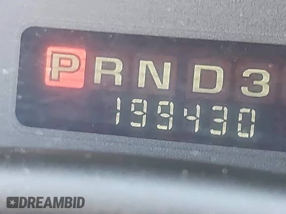 2000 Chevrolet Malibu z VIN 1G1ND52J5Y6144772, wystawiony jako IAAI lot #42963677 z przebiegiem 199 430 mil mil oraz . Historia ofert i sprzedaży dostępna na DreamBid. Obrazek 7.