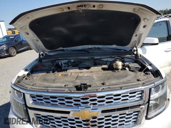 ✅ 2017 Chevrolet Suburban LT • VIN: 1GNSCHKC9HR224601 • Lot: 74898434. Wystawiony na Copart z przebiegiem 220 250 mil. Bezpłatny archiwum sprzedaży aukcyjnych z USA i szczegółowy raport historii pojazdu na DreamBid. Zdjęcie 12.