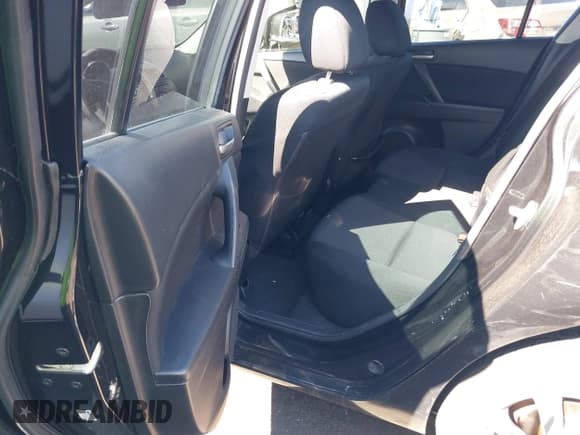 ✅ 2012 Mazda 3 i Touring • VIN: JM1BL1VG5C1506157 • Lot: 41629654. Listed on IAAI with 144,475 mi. Free auction sales archive from the USA and detailed vehicle history report at DreamBid. Image 8.