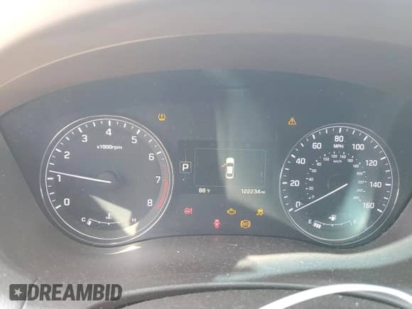 ✅ 2016 Hyundai Genesis 3.8L • VIN: KMHGN4JE6GU119882 • Lot: 65389605. Wystawiony na Copart z przebiegiem 122 234 mil. Bezpłatny archiwum sprzedaży aukcyjnych z USA i szczegółowy raport historii pojazdu na DreamBid. Zdjęcie 9.