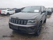 ✅ 2019 Jeep Grand Cherokee Laredo E • VIN: 1C4RJEAG1KC572533 • Lot: 41556719. Wystawiony na IAAI z przebiegiem 31 625 mil. Bezpłatny archiwum sprzedaży aukcyjnych z USA i szczegółowy raport historii pojazdu na DreamBid. Zdjęcie 17.