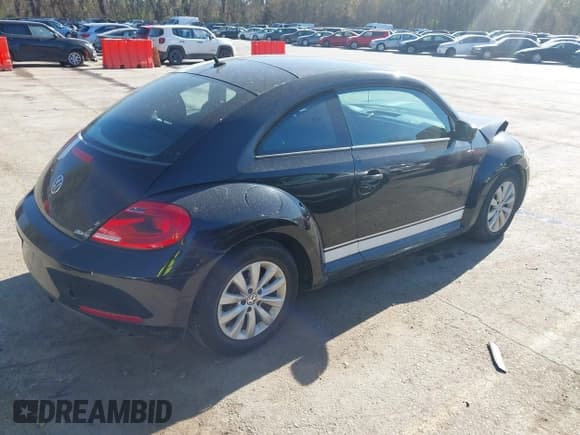 ✅ 2014 Volkswagen Beetle Entry • VIN: 3VWFP7AT1EM611356 • Лот: 43696715. Опубликован ранее на IAAI с пробегом 166 822 миль. Бесплатный доступ к архиву аукционных продаж из США и подробный отчёт об истории автомобиля на DreamBid. Изображение 4.