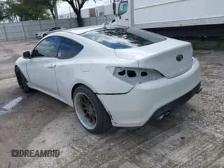 ✅ 2013 Hyundai Genesis Coupe R-Spec • VIN: KMHHT6KD0DU090273 • Lot: 41304908. Wystawiony na IAAI z przebiegiem 177 650 mil. Bezpłatny archiwum sprzedaży aukcyjnych z USA i szczegółowy raport historii pojazdu na DreamBid. Zdjęcie 3.