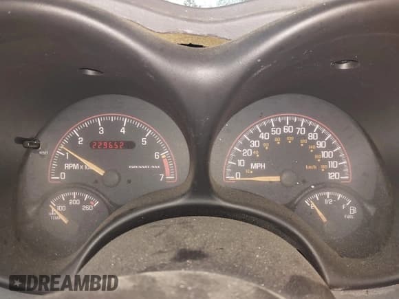 ✅ 2002 Pontiac Grand Am SE1 • VIN: 1G2NF52E12C150103 • Lot: 41976146. Listed on IAAI with 229,652 mi. Free auction sales archive from the USA and detailed vehicle history report at DreamBid. Image 7.