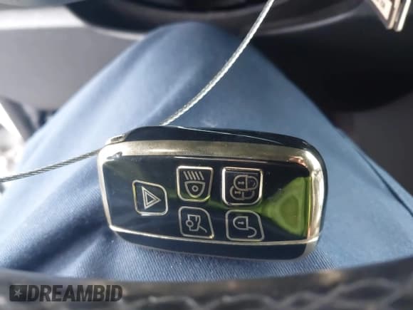 ✅ 2016 Land Rover LR4 HSE Lux • VIN: SALAK2V61GA793233 • Lot: 41940170. Listed on IAAI with 150,635 mi. Free auction sales archive from the USA and detailed vehicle history report at DreamBid. Image 11.