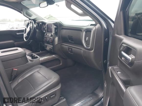 ✅ 2019 Chevrolet Silverado 1500 LTZ • VIN: 3GCUYGED3KG179406 • Lot: 43349668. Wystawiony na IAAI z przebiegiem 75 777 mil. Bezpłatny archiwum sprzedaży aukcyjnych z USA i szczegółowy raport historii pojazdu na DreamBid. Zdjęcie 5.