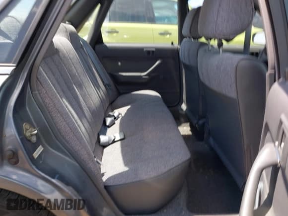 ✅ 1991 Toyota Camry • VIN: 4T1SV24E4MU373841 • Лот: 42060915. Опубликован ранее на IAAI с пробегом 130 411 миль. Бесплатный доступ к архиву аукционных продаж из США и подробный отчёт об истории автомобиля на DreamBid. Изображение 8.