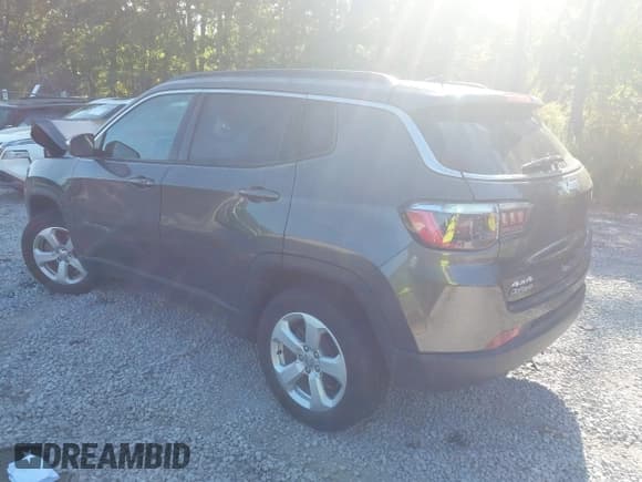 ✅ 2021 Jeep Compass Altitude • VIN: 3C4NJDBB5MT530353 • Lot: 43195373. Listed on IAAI with 65,984 mi. Free auction sales archive from the USA and detailed vehicle history report at DreamBid. Image 3.