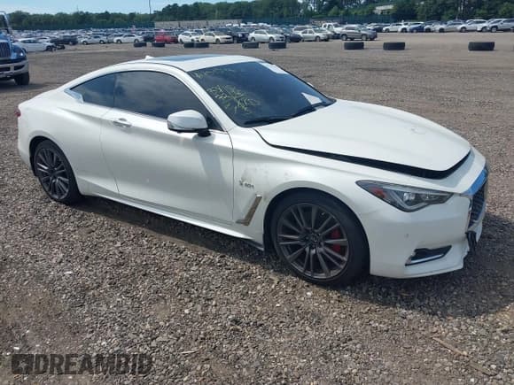 ✅ 2017 Infiniti Q60 Red Sport 400 • VIN: JN1FV7EL1HM702200 • Lot: 42751547. Listed on IAAI with 33,172 mi. Free auction sales archive from the USA and detailed vehicle history report at DreamBid. Image 1.