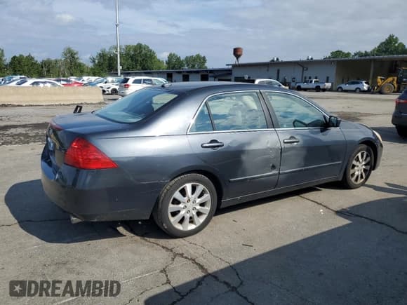 ✅ 2006 Honda Accord EX-L • VIN: 1HGCM66596A050522 • Lot: 67528955. Wystawiony na Copart z przebiegiem 196 733 mil. Bezpłatny archiwum sprzedaży aukcyjnych z USA i szczegółowy raport historii pojazdu na DreamBid. Zdjęcie 3.