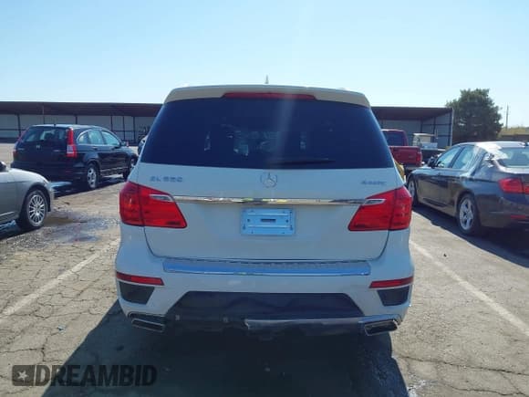 ✅ 2013 Mercedes-Benz GL 550 • VIN: 4JGDF7DE8DA239936 • Lot: 42703205. Listed on IAAI with 149,286 mi. Free auction sales archive from the USA and detailed vehicle history report at DreamBid. Image 16.