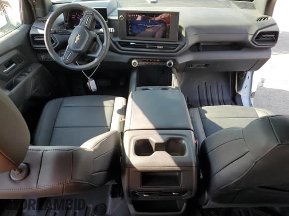 ✅ 2025 Chevrolet Silverado 1500 • VIN: 1GC10VED8SU407234 • Лот: 70899655. Опубликован ранее на Copart с пробегом 2 108 миль. Бесплатный доступ к архиву аукционных продаж из США и подробный отчёт об истории автомобиля на DreamBid. Изображение 8.