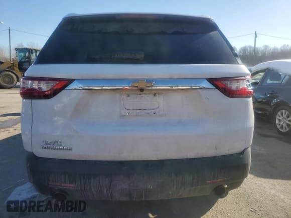 ✅ 2018 Chevrolet Traverse LS • VIN: 1GNERFKW7JJ127542 • Lot: 88205185. Wystawiony na Copart z przebiegiem 94 201 mil. Bezpłatny archiwum sprzedaży aukcyjnych z USA i szczegółowy raport historii pojazdu na DreamBid. Zdjęcie 6.