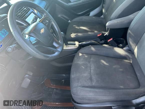 2016 Chevrolet Trax LS with VIN 3GNCJKSB3GL169342, listed as a Copart auction lot 91497775 with 106,425 mi miles and Clean title. Bid and sale history available at DreamBid. Image 14.