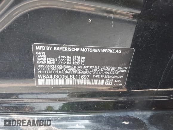 ✅ 2020 BMW 4 Series 430i xDrive • VIN: WBA4J3C05LBL11697 • Lot: 42375818. Listed on IAAI with 63,359 mi. Free auction sales archive from the USA and detailed vehicle history report at DreamBid. Image 9.