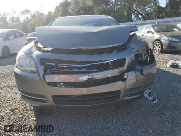 ✅ 2010 Chevrolet Malibu 1LT • VIN: 1G1ZC5EB2AF247677 • Lot: 84276854. Listed on Copart with 71,576 mi. Free auction sales archive from the USA and detailed vehicle history report at DreamBid. Image 5.