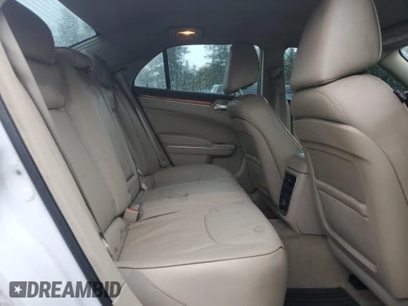 ✅ 2014 Chrysler 300 C • VIN: 2C3CCAKG5EH253102 • Лот: 90117035. Опубликован ранее на Copart с пробегом 146 877 миль. Бесплатный доступ к архиву аукционных продаж из США и подробный отчёт об истории автомобиля на DreamBid. Изображение 10.