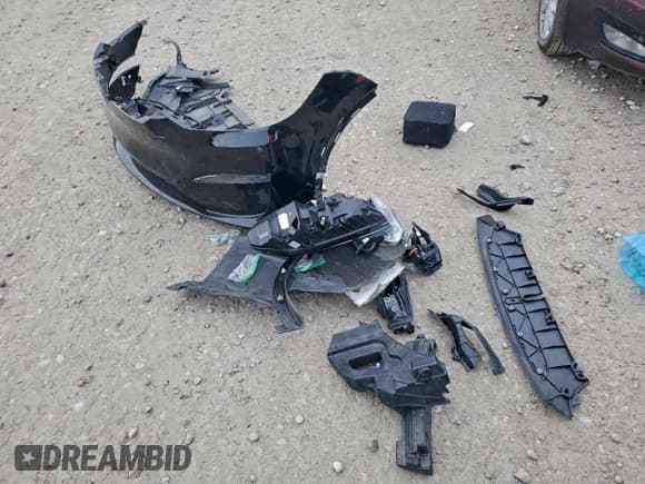 ✅ 2022 Tesla Model X Plaid • VIN: 7SAXCBE62NF333195 • Lot: 95624025. Wystawiony na Copart z przebiegiem 56 052 mil. Bezpłatny archiwum sprzedaży aukcyjnych z USA i szczegółowy raport historii pojazdu na DreamBid. Zdjęcie 12.