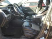 ✅ 2014 Jeep Cherokee Latitude • VIN: 1C4PJLCB9EW212958 • Lot: 82667645. Listed on Copart with 174,188 mi. Free auction sales archive from the USA and detailed vehicle history report at DreamBid. Image 7.