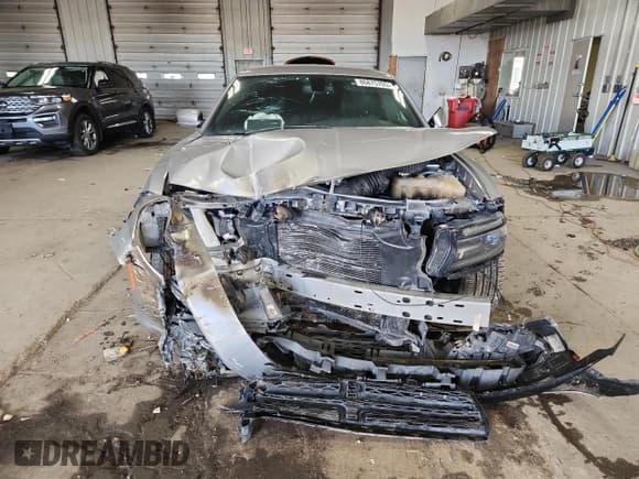 ✅ 2015 Dodge Charger RT • VIN: 2C3CDXCT5FH765715 • Лот: 86875705. Опубликован ранее на Copart с пробегом Не указан. Бесплатный доступ к архиву аукционных продаж из США и подробный отчёт об истории автомобиля на DreamBid. Изображение 5.