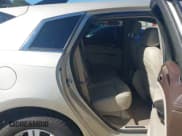 ✅ 2015 Cadillac SRX Luxury Collection • VIN: 3GYFNBE36FS537218 • Lot: 43509606. Wystawiony na IAAI z przebiegiem 89 408 mil. Bezpłatny archiwum sprzedaży aukcyjnych z USA i szczegółowy raport historii pojazdu na DreamBid. Zdjęcie 8.