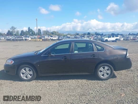 2009 Chevrolet Impala LT z VIN 2G1WT57N591221121, wystawiony jako IAAI lot #43326677 z przebiegiem 79 402 mil mil oraz . Historia ofert i sprzedaży dostępna na DreamBid. Obrazek 15.