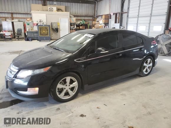 ✅ 2013 Chevrolet Volt • VIN: 1G1RB6E41DU110434 • Lot: 48672945. Wystawiony na Copart z przebiegiem Nie podano. Bezpłatny archiwum sprzedaży aukcyjnych z USA i szczegółowy raport historii pojazdu na DreamBid. Zdjęcie 1.