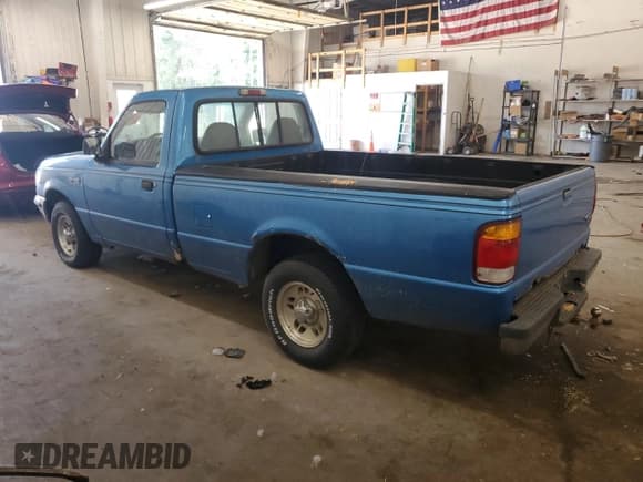 ✅ 1993 Ford Ranger Splash • VIN: 1FTCR10A1PPB09991 • Лот: 63262465. Опубликован ранее на Copart с пробегом 56 238 миль. Бесплатный доступ к архиву аукционных продаж из США и подробный отчёт об истории автомобиля на DreamBid. Изображение 2.