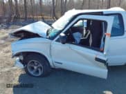 ✅ 2003 Chevrolet S-10 LS • VIN: 1GCCS19X638195489 • Лот: 41893406. Опубликован ранее на IAAI с пробегом 67 997 миль. Бесплатный доступ к архиву аукционных продаж из США и подробный отчёт об истории автомобиля на DreamBid. Изображение 6.