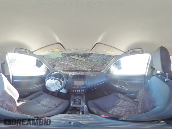 ✅ 2018 Mitsubishi Outlander ES • VIN: JA4AP3AU4JZ011674 • Lot: 91460965. Listed on Copart with 44,084 mi. Free auction sales archive from the USA and detailed vehicle history report at DreamBid. Image 16.