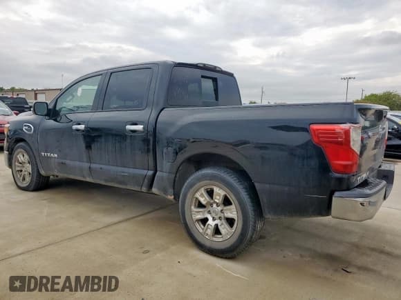 ✅ 2017 Nissan Titan S • VIN: 1N6AA1EK8HN547224 • Lot: 72016635. Wystawiony na Copart z przebiegiem 109 429 mil. Bezpłatny archiwum sprzedaży aukcyjnych z USA i szczegółowy raport historii pojazdu na DreamBid. Zdjęcie 2.