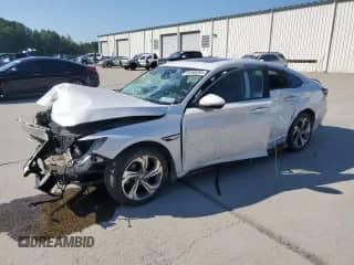 2018 Honda Accord EX-L z VIN 1HGCV1F51JA141860, wystawiony jako Copart lot #84900265 z przebiegiem 38 265 mil mil oraz Szkoda całkowita • Salvage title. Historia ofert i sprzedaży dostępna na DreamBid. Obrazek 1.