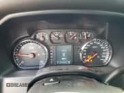 ✅ 2019 Chevrolet Silverado 2500HD Work Truck • VIN: 1GC1CREGXKF215794 • Lot: 80967715. Wystawiony na Copart z przebiegiem 287 543 mil. Bezpłatny archiwum sprzedaży aukcyjnych z USA i szczegółowy raport historii pojazdu na DreamBid. Zdjęcie 9.