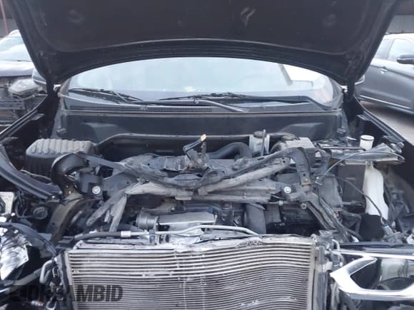 ✅ 2018 Chevrolet Equinox LT • VIN: 2GNAXJEV3J6186031 • Lot: 43453122. Listed on IAAI with 124,392 mi. Free auction sales archive from the USA and detailed vehicle history report at DreamBid. Image 10.