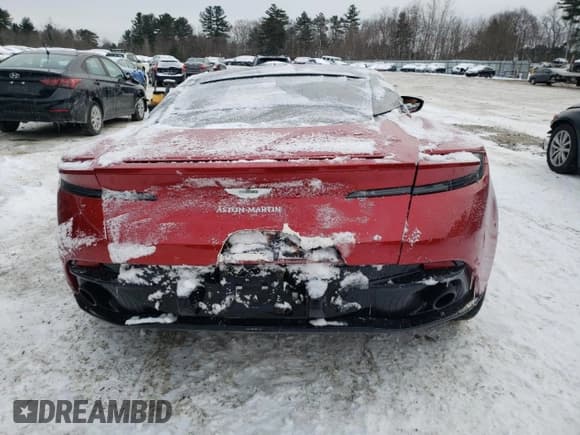 ✅ 2020 Aston Martin DB11 • VIN: SCFRMFEV2LGL08979 • Lot: 88849045. Wystawiony na Copart z przebiegiem Nie podano. Bezpłatny archiwum sprzedaży aukcyjnych z USA i szczegółowy raport historii pojazdu na DreamBid. Zdjęcie 6.