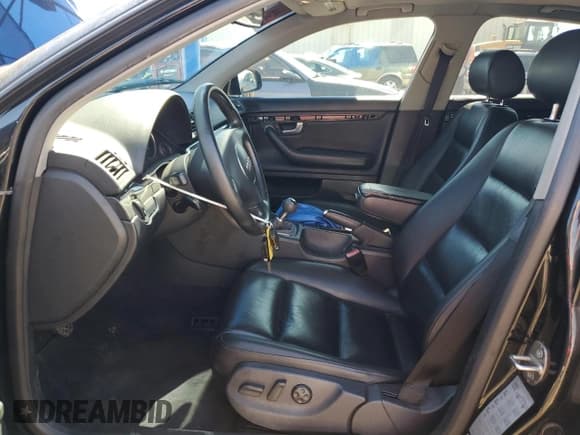 ✅ 2003 Audi A4 1.8T • VIN: WAUJC68E73A377743 • Лот: 58604895. Опубликован ранее на Copart с пробегом 157 497 миль. Бесплатный доступ к архиву аукционных продаж из США и подробный отчёт об истории автомобиля на DreamBid. Изображение 7.