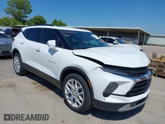 ✅ 2023 Chevrolet Blazer LT • VIN: 3GNKBJR47PS142130 • Lot: 42816017. Listed on IAAI with 29,633 mi. Free auction sales archive from the USA and detailed vehicle history report at DreamBid. Image 1.