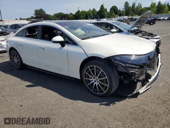 ✅ 2022 Mercedes-Benz EQS 580 • VIN: W1KCG4EB4NA001640 • Lot: 59932795. Listed on Copart with Not provided. Free auction sales archive from the USA and detailed vehicle history report at DreamBid. Image 4.