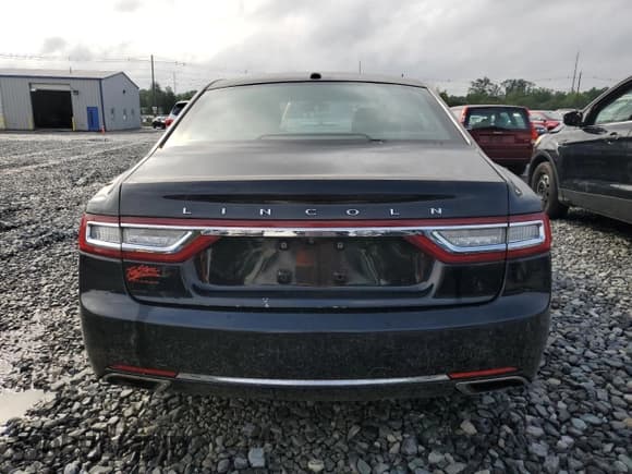 ✅ 2017 Lincoln Continental Livery • VIN: 1LN6L9HK4H5612238 • Лот: 67306475. Опубликован ранее на Copart с пробегом 258 253 миль. Бесплатный доступ к архиву аукционных продаж из США и подробный отчёт об истории автомобиля на DreamBid. Изображение 6.