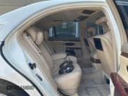 ✅ 2006 Maybach 57 • VIN: WDBVF78J36A001526 • Лот: 42758727. Опубликован ранее на IAAI с пробегом 57 001 миль. Бесплатный доступ к архиву аукционных продаж из США и подробный отчёт об истории автомобиля на DreamBid. Изображение 8.