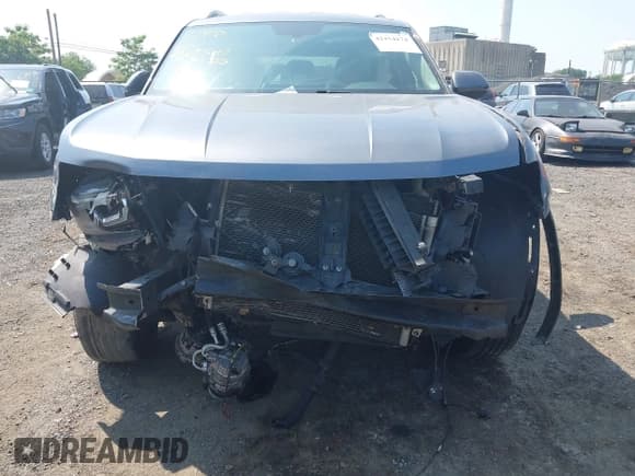 ✅ 2018 Volkswagen Atlas SE • VIN: 1V2KR2CA3JC504717 • Lot: 42414174. Wystawiony na IAAI z przebiegiem 105 909 mil. Bezpłatny archiwum sprzedaży aukcyjnych z USA i szczegółowy raport historii pojazdu na DreamBid. Zdjęcie 6.